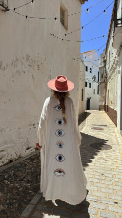 CORELI ojos, caftán