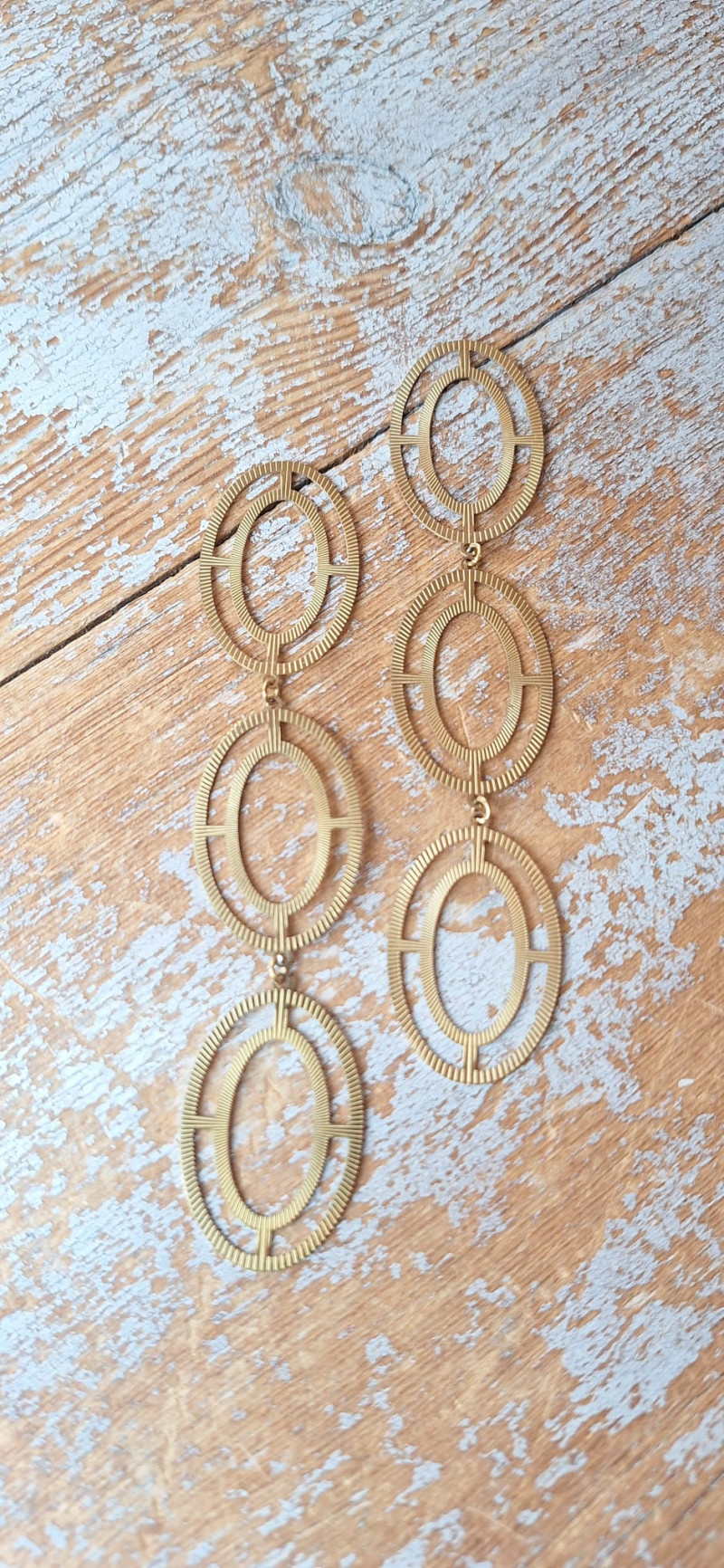 SIMOS dorado, pendientes