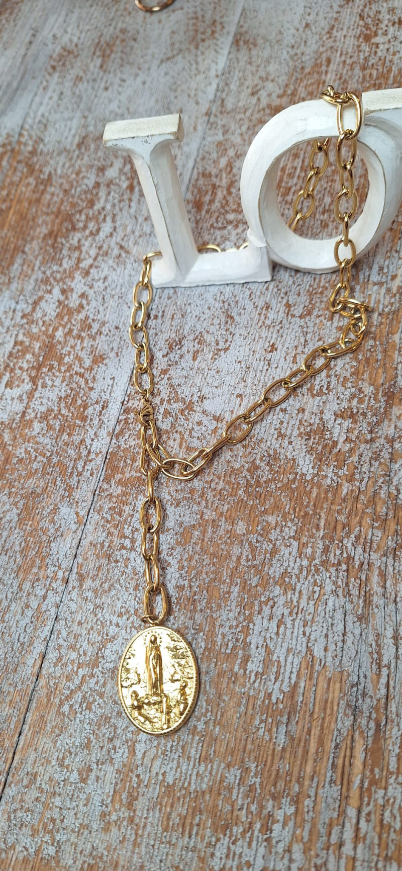 NIEVES dorada, collar