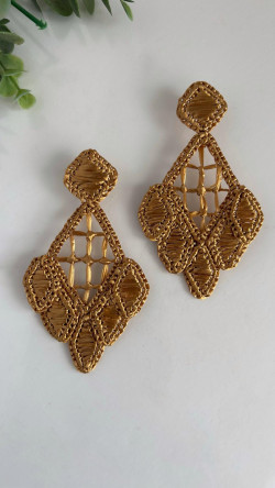 TODELO dorados, pendientes