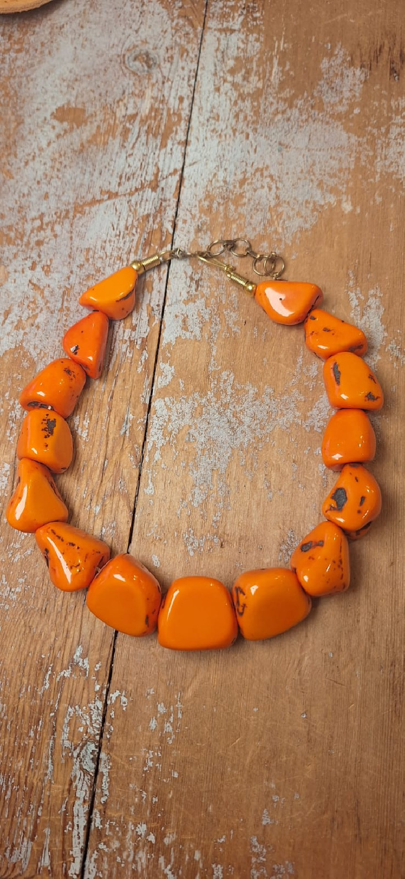 PAZO naranja, collar