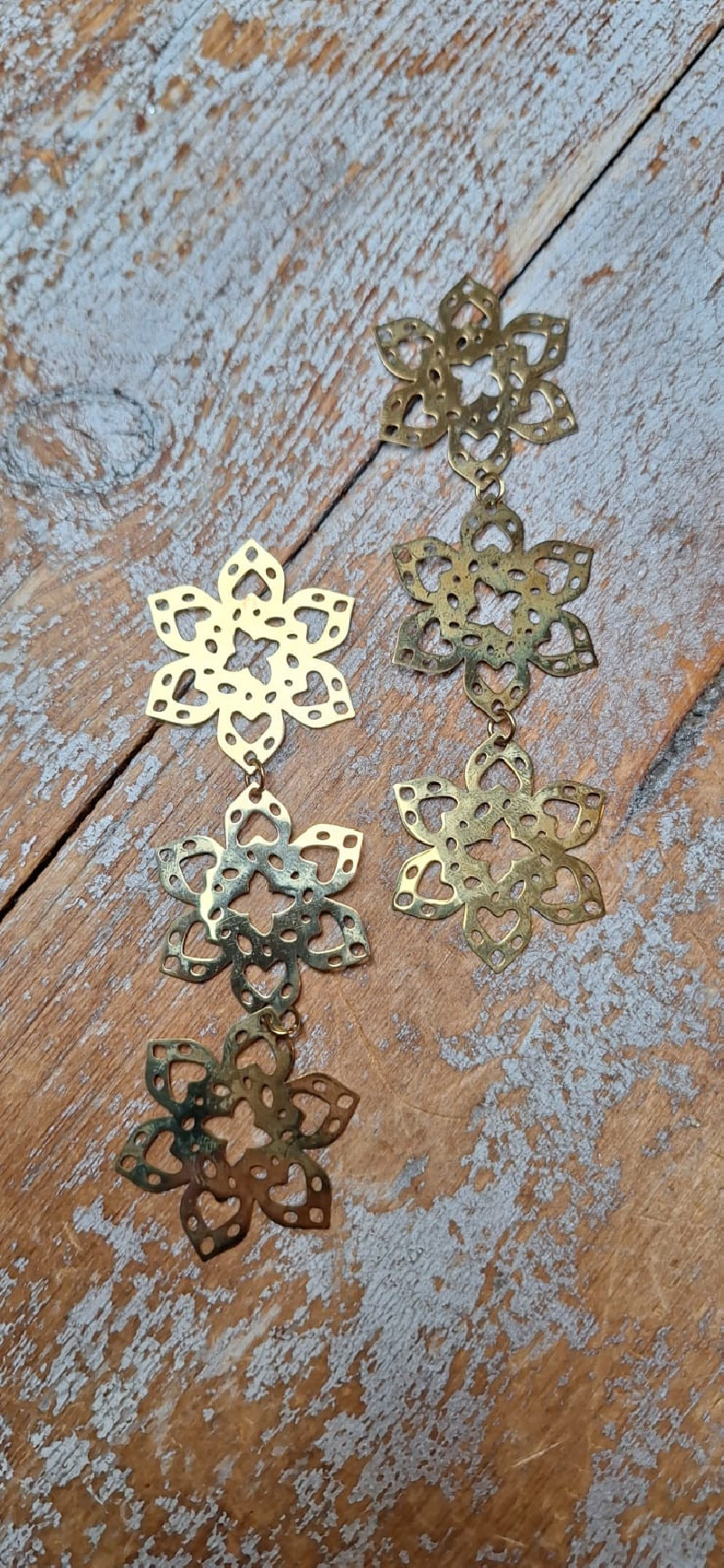 AXEL pendientes dorados