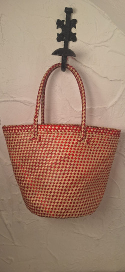 MEMBRI, cesta de mano