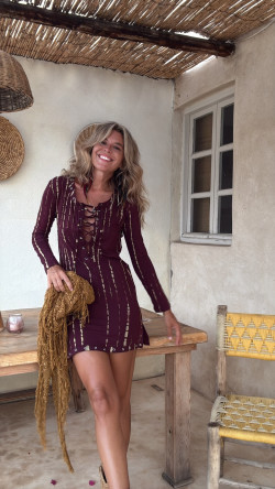 NAIRA burdeos/limon tie dye