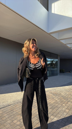 INDIRA body plata/negro DRESS CODE