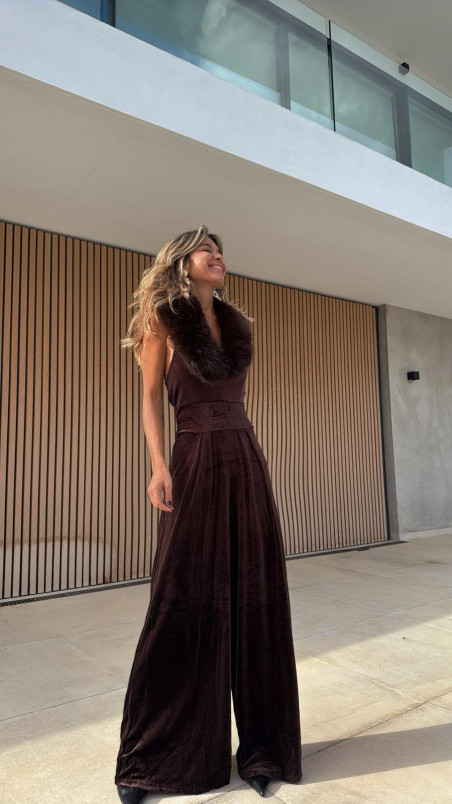 DESTINITY mono, chocolate terciopelo DRESS CODE